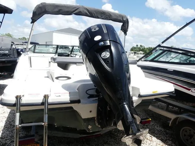 Slide: The Image of Sea Ray 19 SPX 2016 - 4