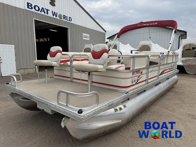 Slide: The Image of 2006 Sun Tracker Party Barge 20 Pontoon at Boat World dealership. - 16
