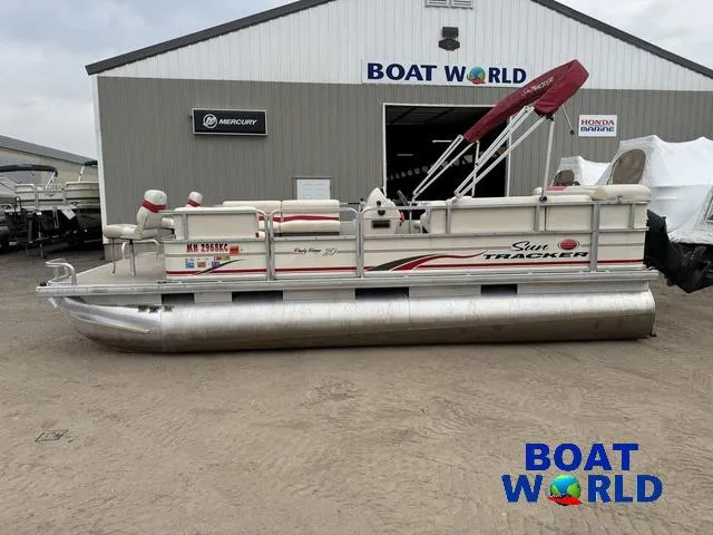 Slide: The Image of 2006 Sun Tracker Party Barge 20 Pontoon at Boat World dealership. - 38