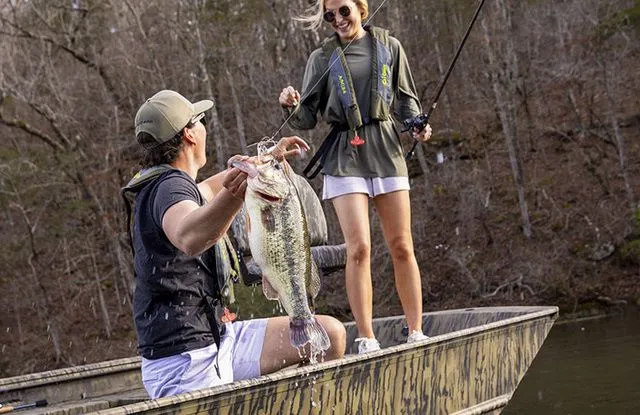 Slide: The Image of Lowe 1448 big jon 2025 - 6