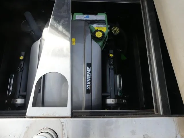 Slide: The Image of Supreme SUPREME S220 2023 - 13