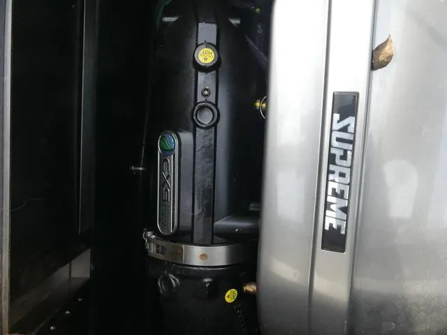 Slide: The Image of Supreme SUPREME S220 2023 - 14