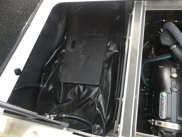 Slide: The Image of Supreme SUPREME S220 2023 - 16