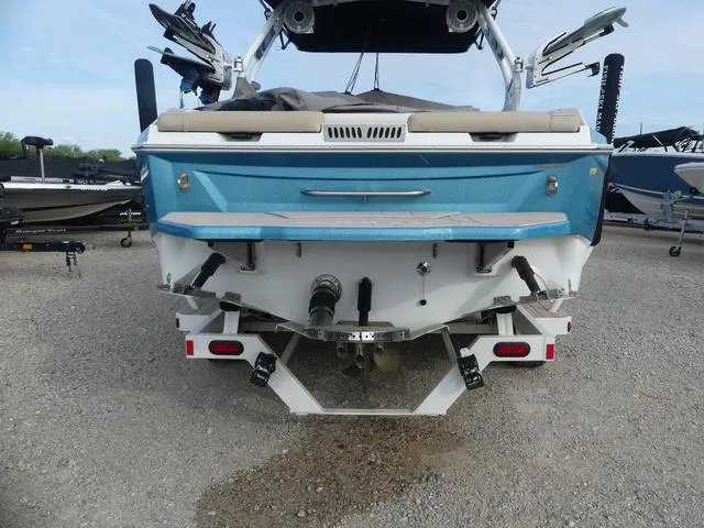 Slide: The Image of Supreme SUPREME S220 2023 - 3