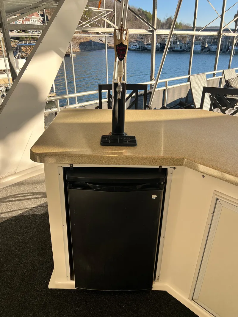 Slide: The Image of Sumerset 90x18 Houseboat 2005 - 42