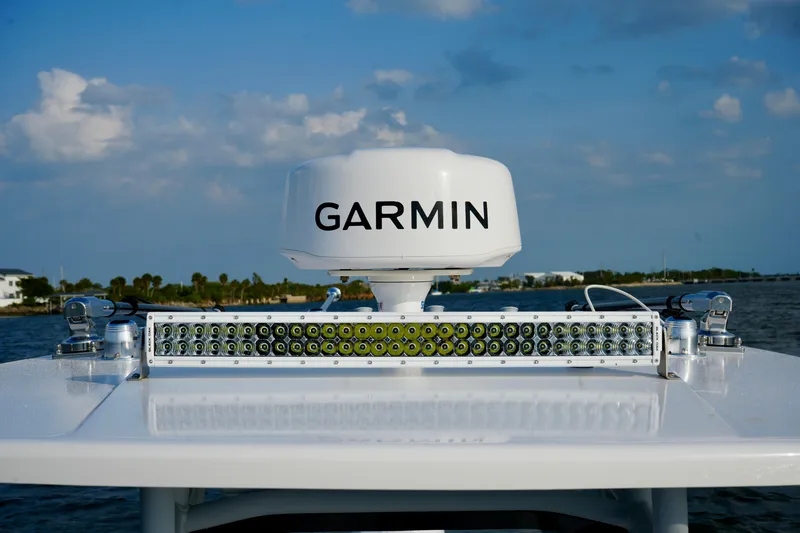 Slide: The Image of Reef Runner 23 - Garmin Radar and LED Light Bar - 19