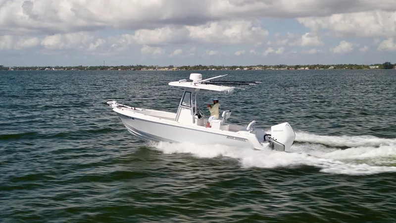 Slide: The Image of Reef Runner 23 - Profile - 30