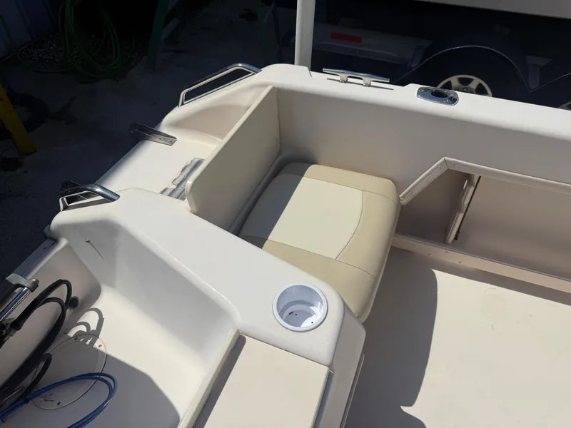 Slide: The Image of Grady-White Freedom 192 2011 - 51