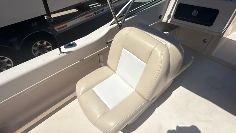 Slide: The Image of Grady-White Freedom 192 2011 - 65