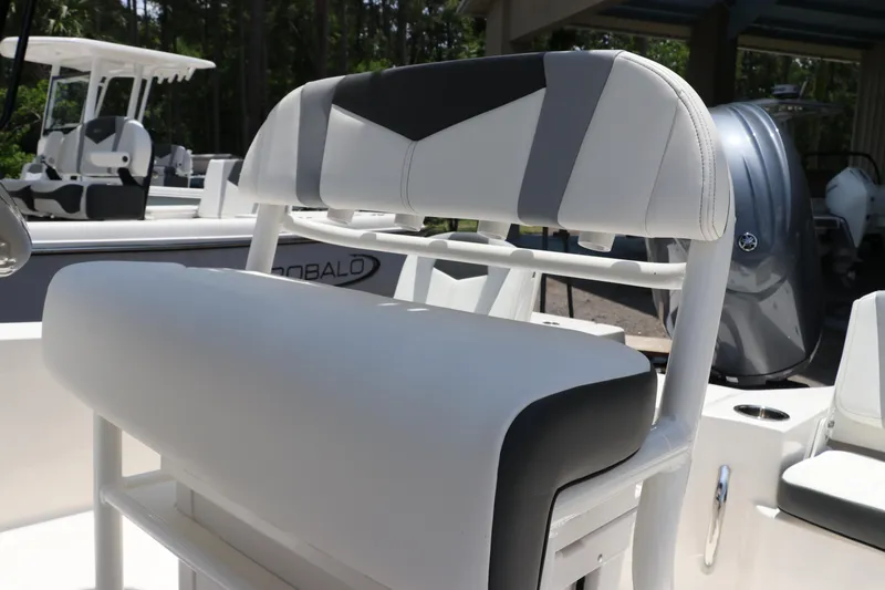 Slide: The Image of 2025 Robalo 206 Cayman boat seat with sleek design and modern upholstery. - 14