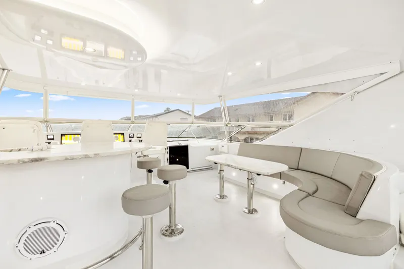 Slide: The Image of Hatteras 80 Motor Yacht 2005 - 67
