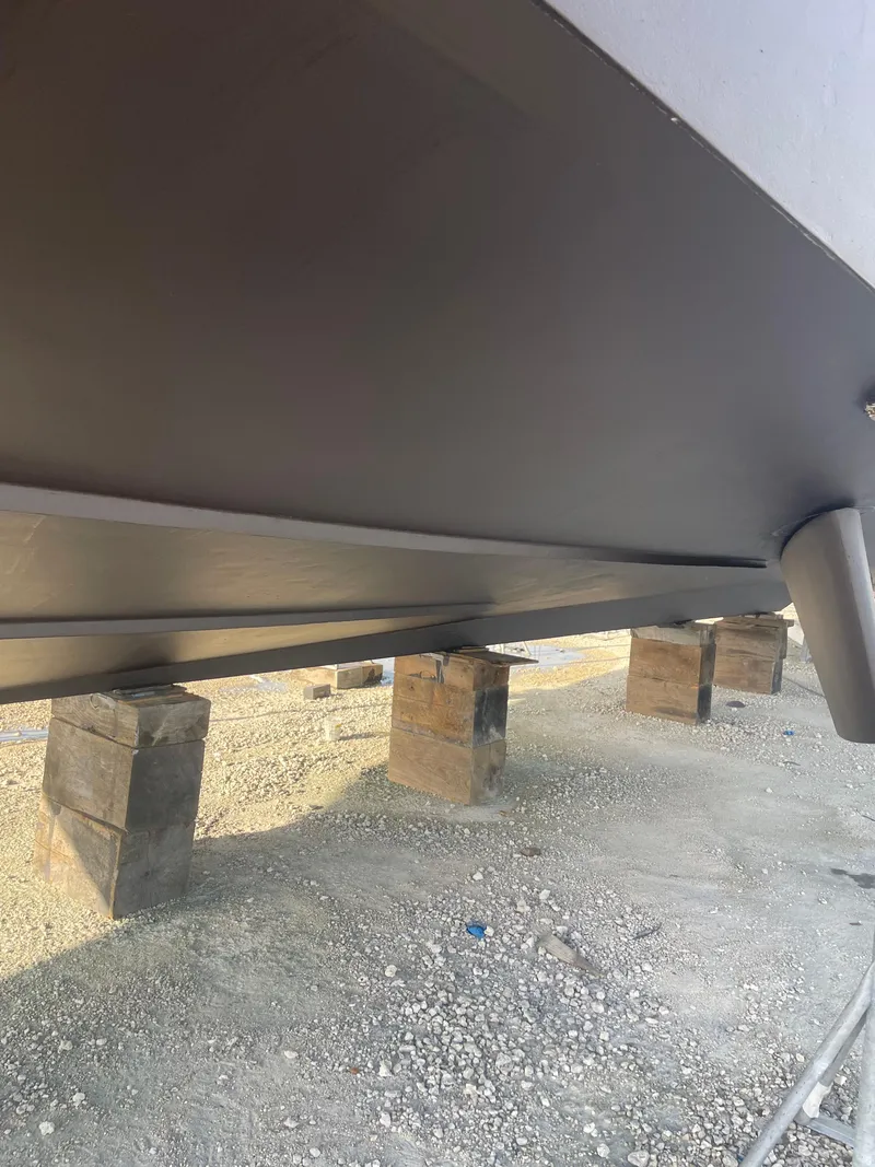 Slide: The Image of Hatteras 80 Motor Yacht 2005 - 91