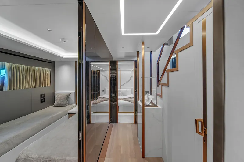 Slide: The Image of Explorer 62 2021 - 63