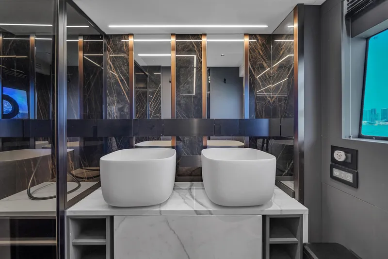 Slide: The Image of Explorer 62 2021 - 76