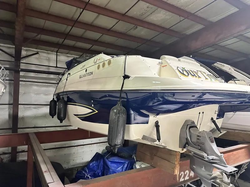 Slide: The Image of Glastron GS 259 2007 - 5