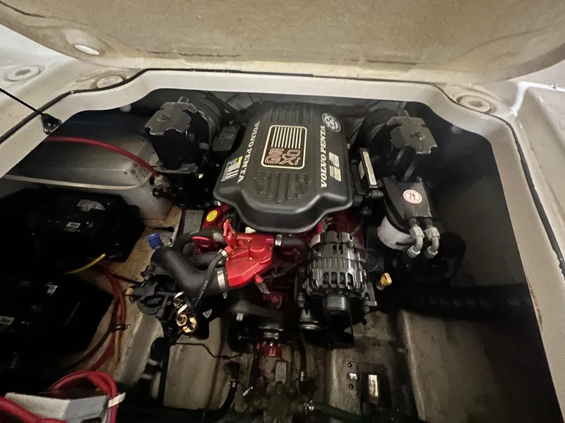 Slide: The Image of Glastron GS 259 2007 - 8