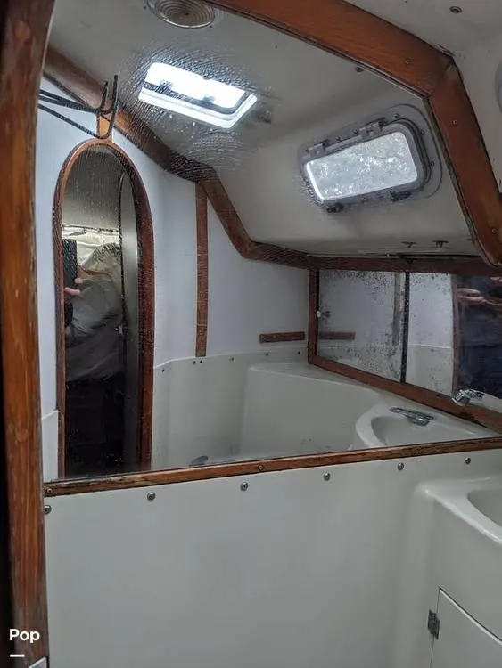 Slide: The Image of 1987 J Boats j35 for sale in Pocasset, MA - 10