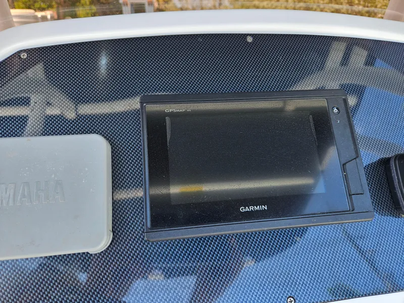 Slide: The Image of Garmin display on 2020 AB Inflatables Oceanus 24VST boat dashboard. - 19