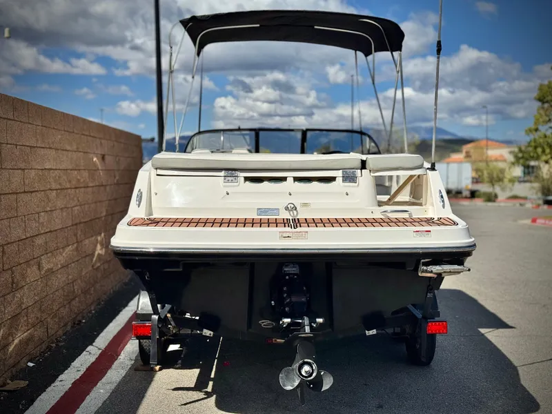 Slide: The Image of Bayliner VR6 Bowrider 2016 - 4