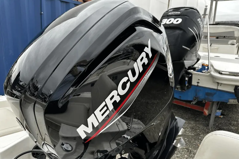 Slide: The Image of Boston Whaler 170 Montauk 2023 - 5