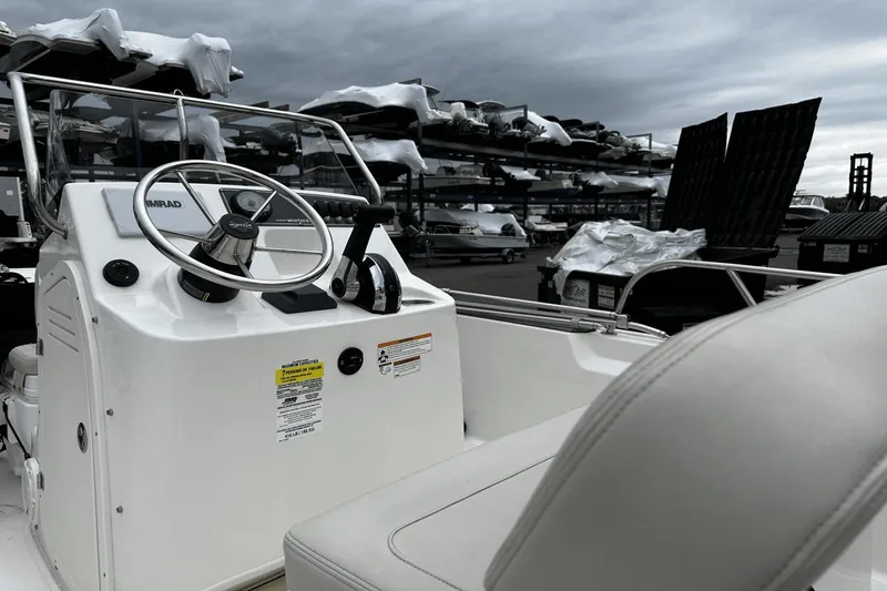 Slide: The Image of Boston Whaler 170 Montauk 2023 - 9
