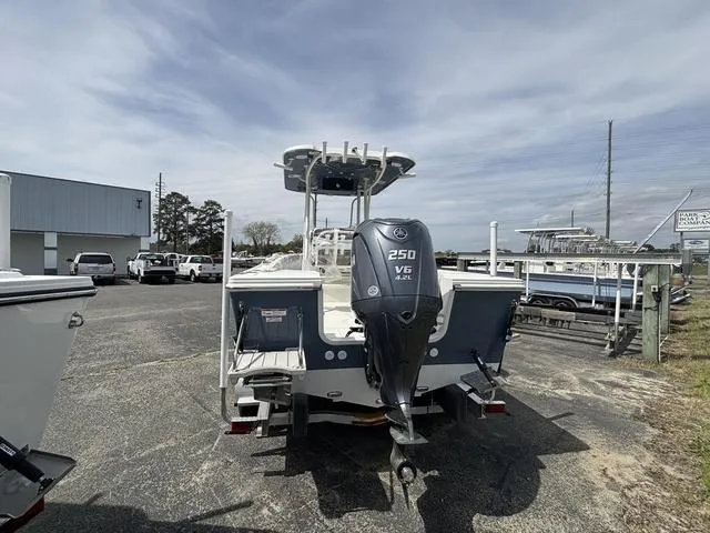 Slide: The Image of Parker Marine 23 Special Edition 2025 - 2