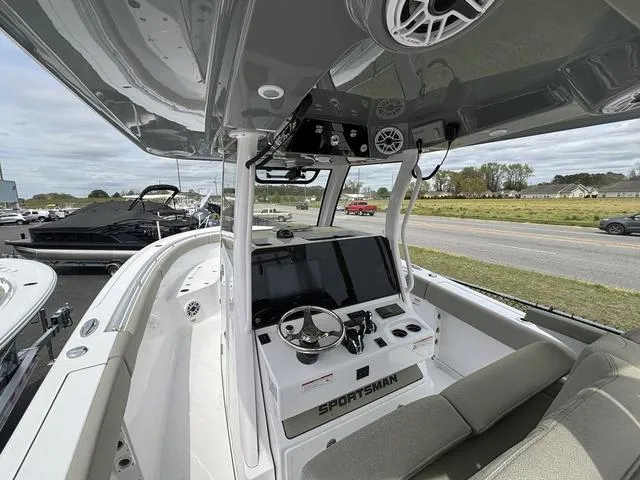 Slide: The Image of Sportsman Open 302 2025 - 5