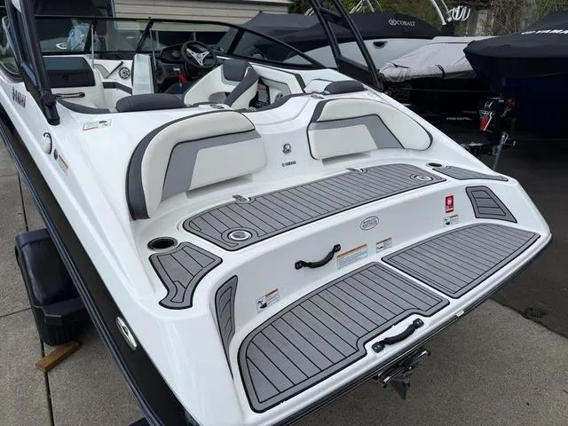 Slide: The Image of 2016 Yamaha Boats AR192 interior with steering wheel and dashboard controls. - 4