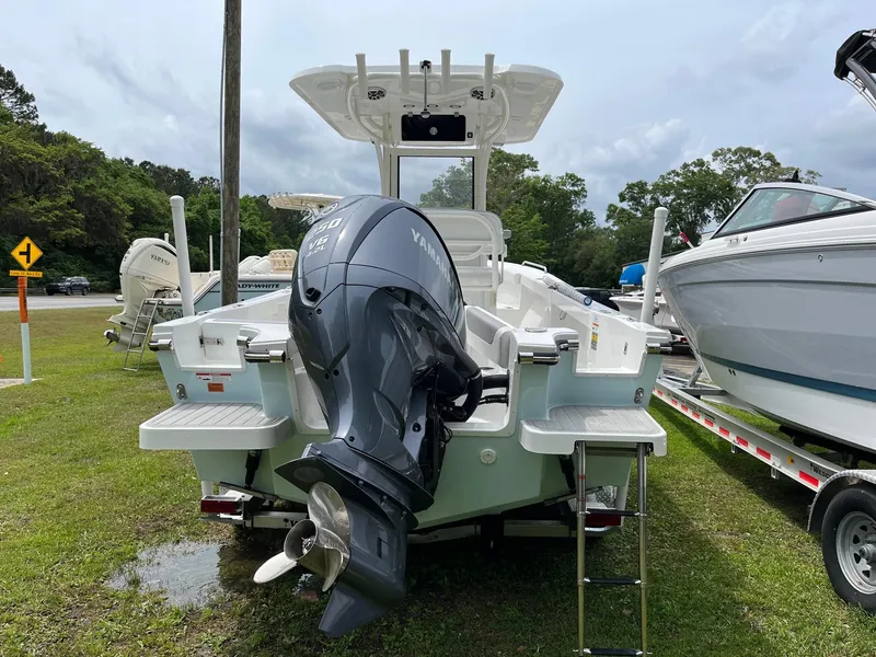 Slide: The Image of Parker Marine 2200 Center Console 2024 - 22