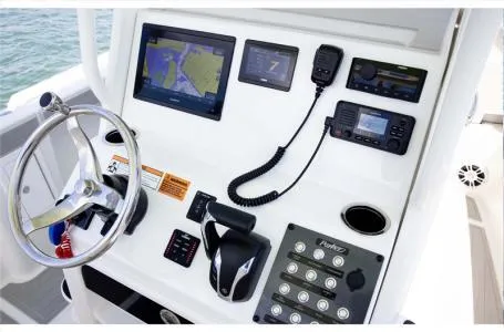 Slide: The Image of Parker Marine 2200 Center Console 2024 - 3