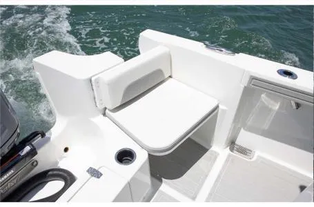 Slide: The Image of Parker Marine 2200 Center Console 2024 - 9