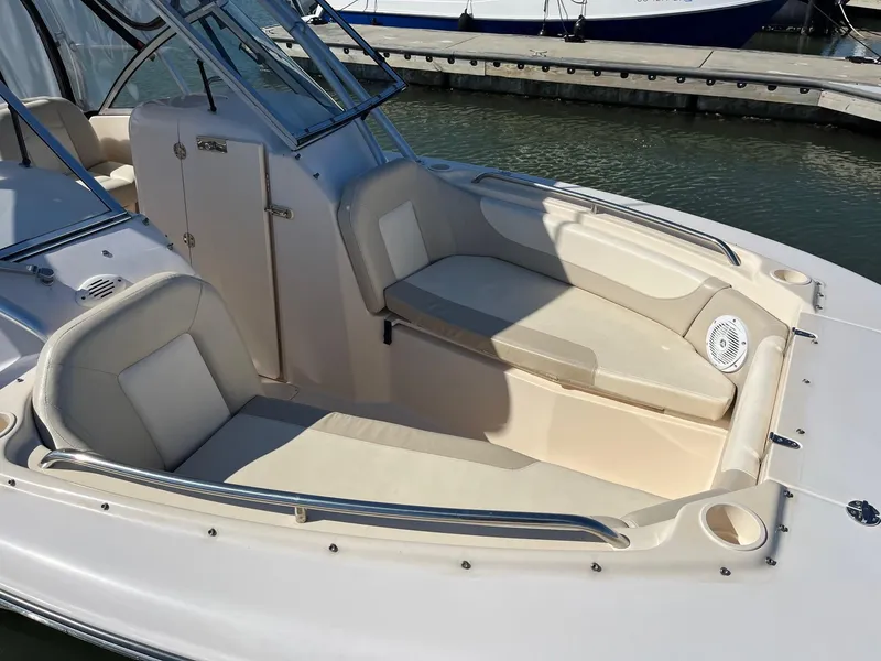 Slide: The Image of Grady-White Freedom 255 2011 - 14