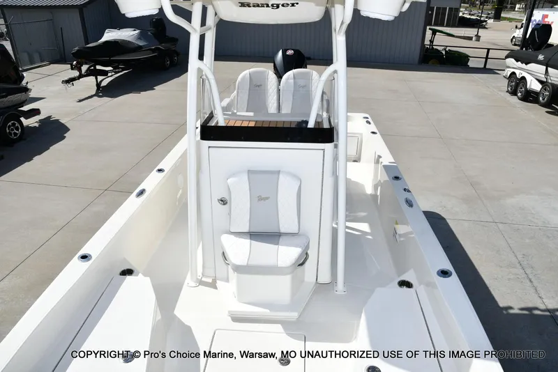 Slide: The Image of Ranger 2360 Bay 2023 - 59