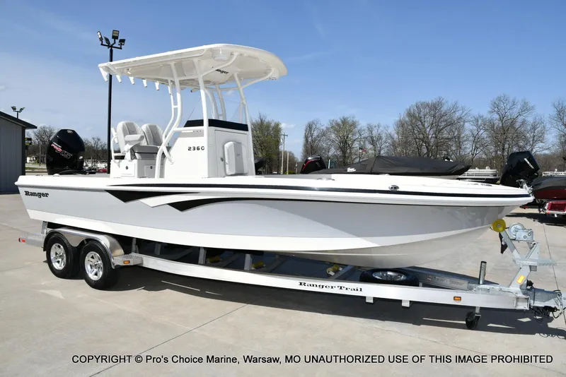 Slide: The Image of Ranger 2360 Bay 2023 - 84