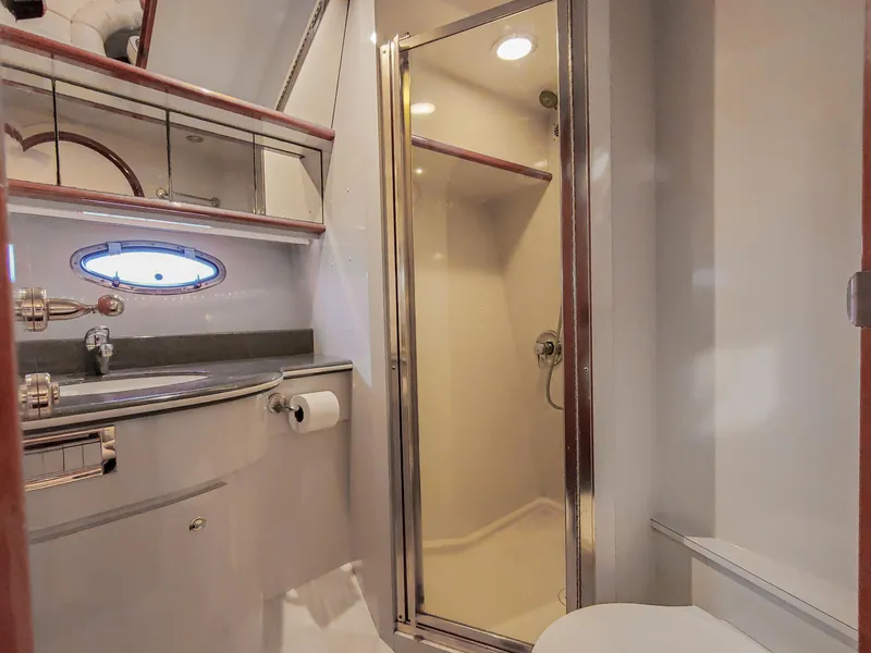 Slide: The Image of Guest Head and Enclosed Shower - 31