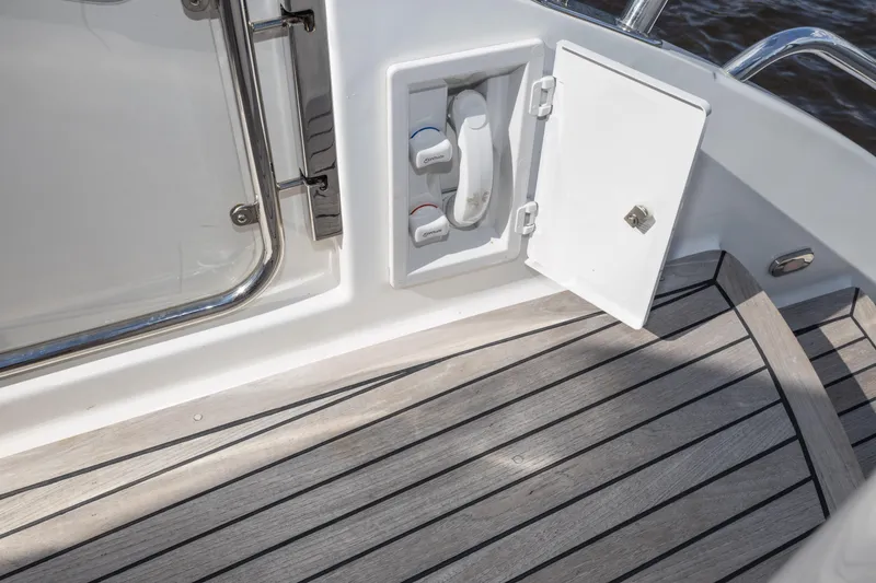 Slide: The Image of Hot and Cold Outside Shower - 7