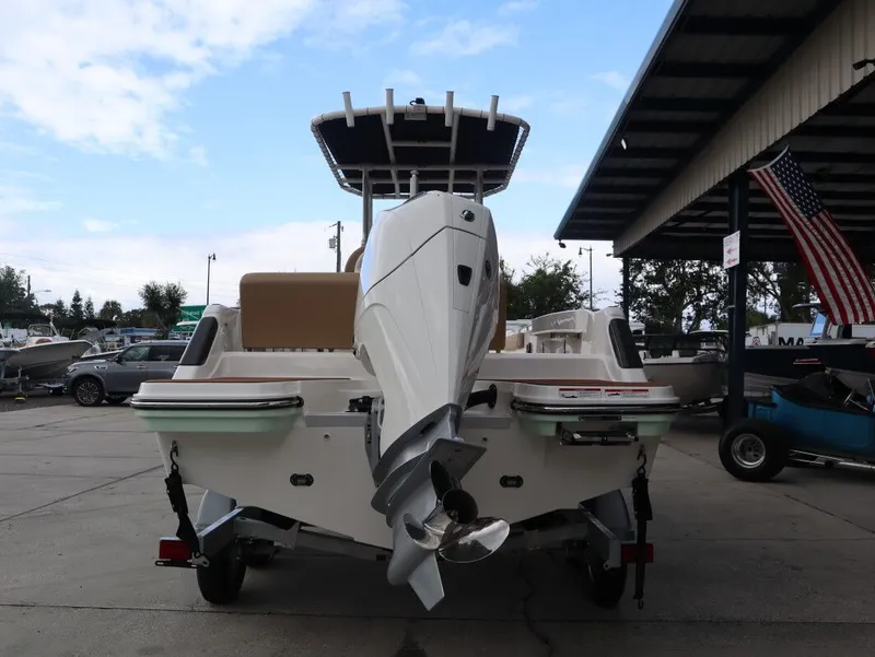 Slide: The Image of Bayliner Trophy T22CC 2025 - 6