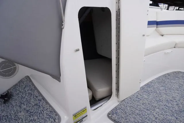 Slide: The Image of Yamaha SX230 2004 - 10