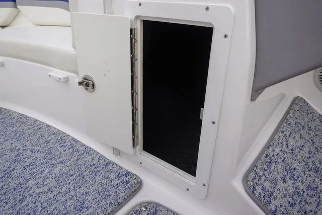 Slide: The Image of Yamaha SX230 2004 - 11