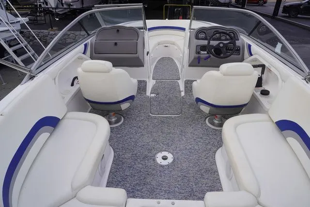 Slide: The Image of Yamaha SX230 2004 - 12