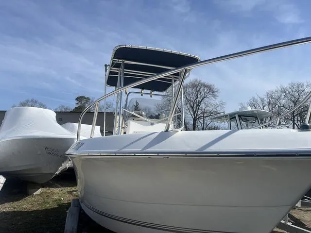 Slide: The Image of Sea Pro 21 Center Console 2002 - 1