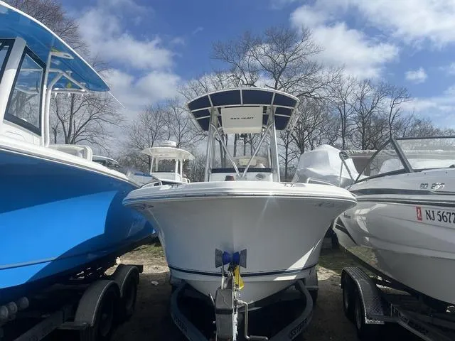 Slide: The Image of Sea Hunt 207 Triton 2009 - 1