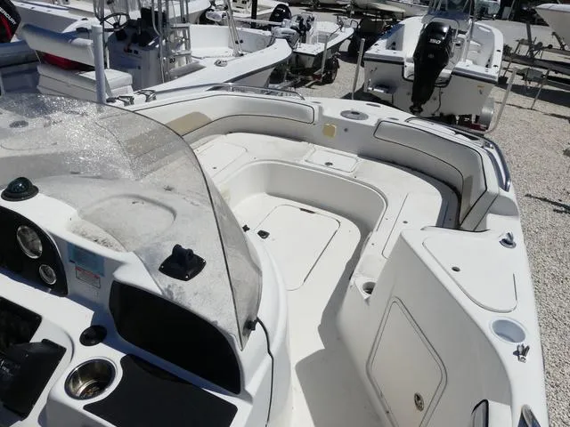 Slide: The Image of Hurricane FunDeck GS 211 OB 2004 - 11