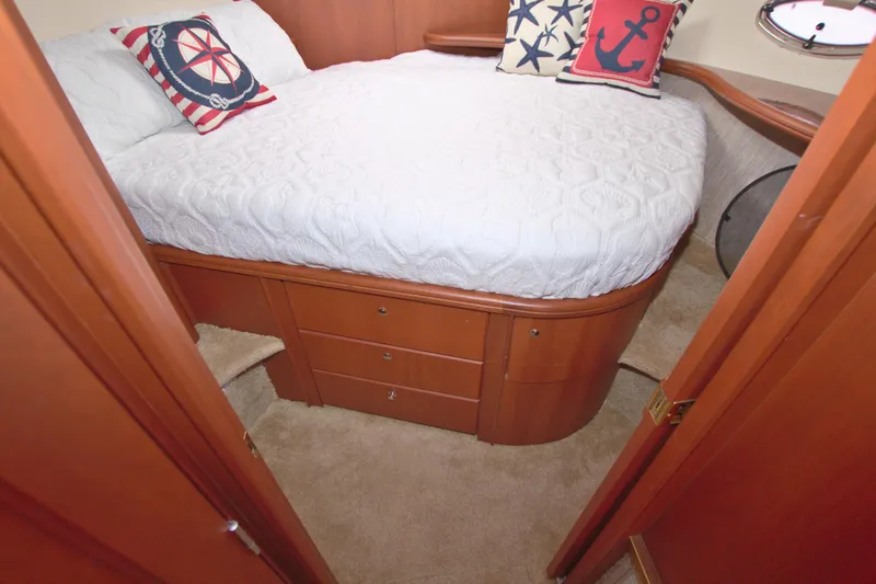 Slide: The Image of Silverton 39 Motor Yacht 2006 - 50