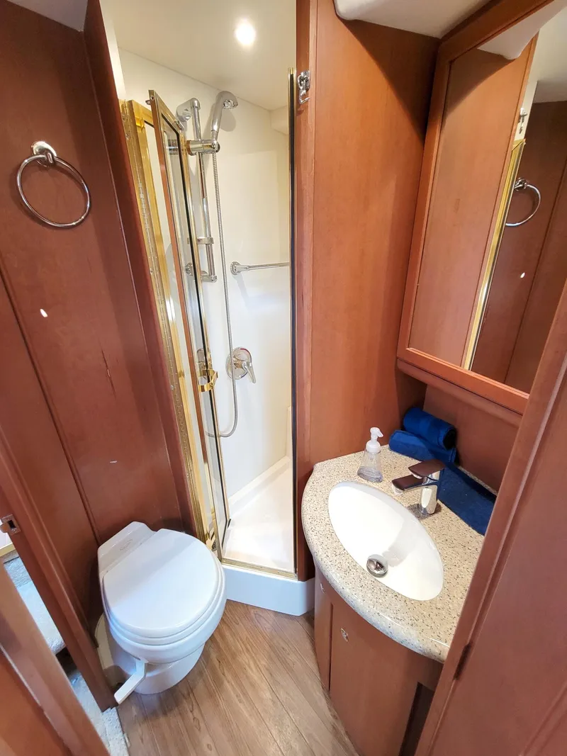 Slide: The Image of Silverton 39 Motor Yacht 2006 - 52