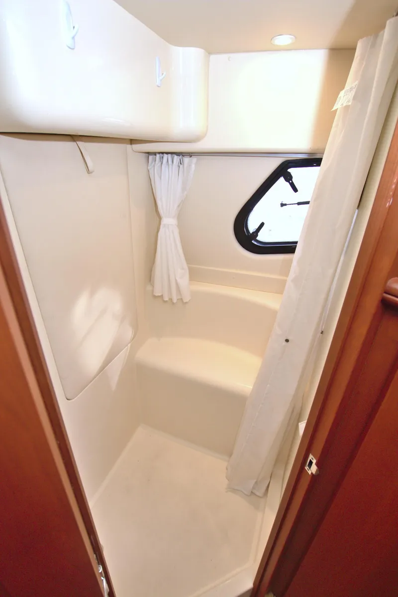 Slide: The Image of Silverton 39 Motor Yacht 2006 - 64