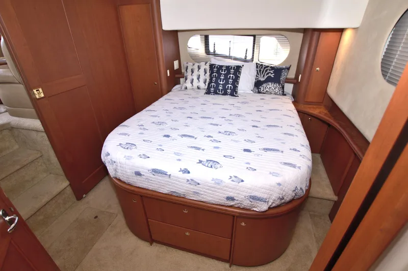 Slide: The Image of Silverton 39 Motor Yacht 2006 - 65