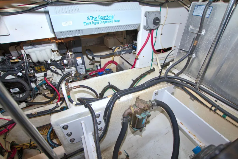 Slide: The Image of Silverton 39 Motor Yacht 2006 - 76