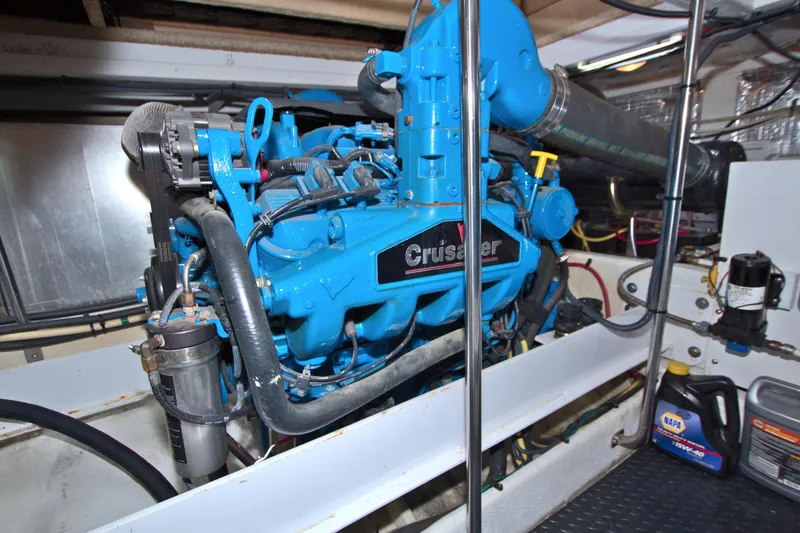 Slide: The Image of Silverton 39 Motor Yacht 2006 - 80