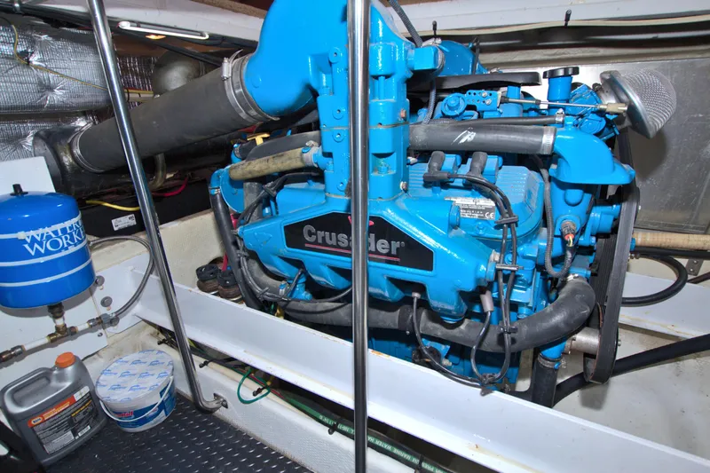 Slide: The Image of Silverton 39 Motor Yacht 2006 - 94